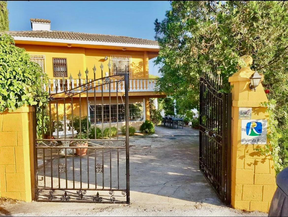 Alojamiento Julian Quesada Εξωτερικό φωτογραφία